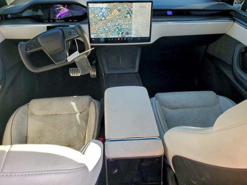 93285175 :رقم المزاد ، 7SAXCBE61NF331504 vin ، 2022 Tesla Model X مزاد بيع