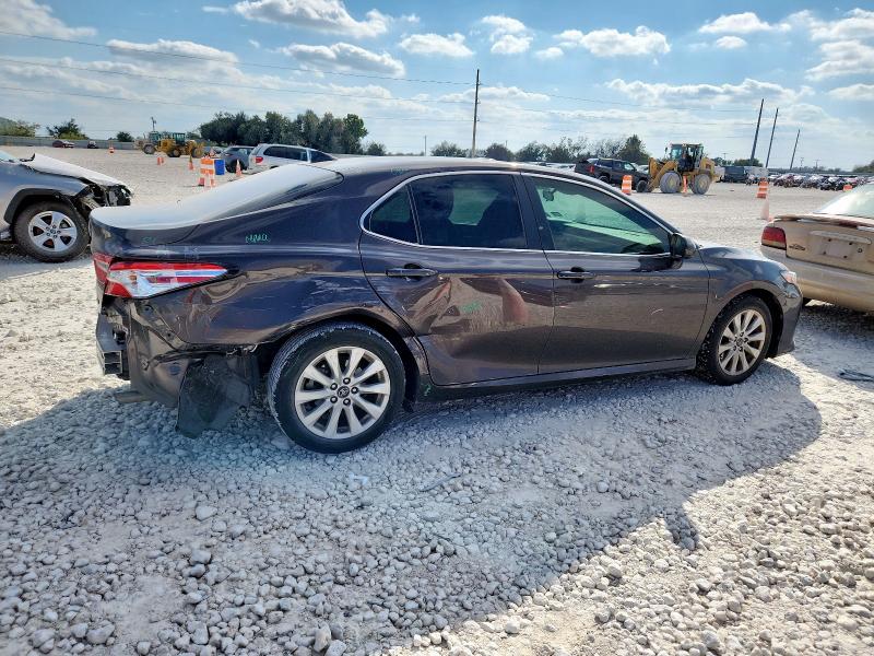 2019 Toyota Camry L მანქანა იყიდება აუქციონზე, vin: 4T1B11HK8KU823185, აუქციონის ნომერი: 92492315