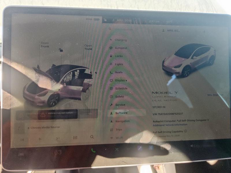 92296355 :رقم المزاد ، 7SAYGAEE6NF521227 vin ، 2022 Tesla Model Y مزاد بيع