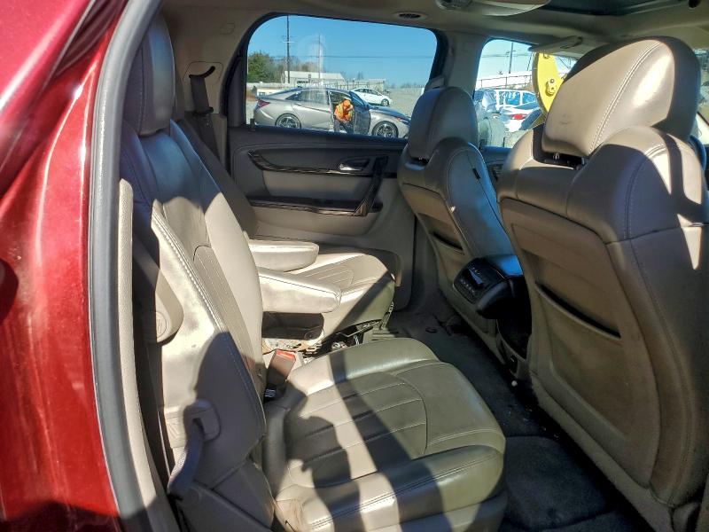 94332715 :رقم المزاد ، 1GKKRTKD7FJ162554 vin ، 2015 Gmc Acadia مزاد بيع