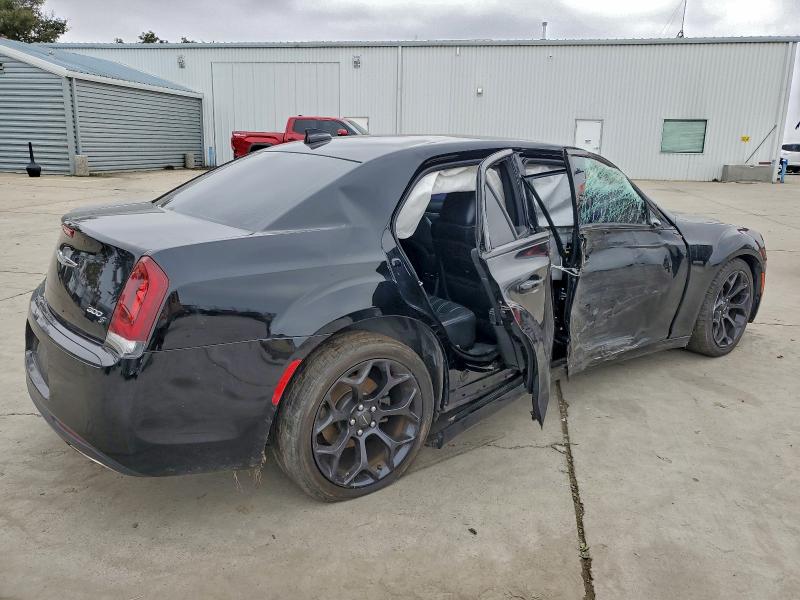 90654305 :رقم المزاد ، 2C3CCABGXKH555464 vin ، 2019 Chrysler 300 مزاد بيع