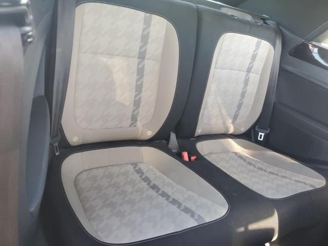 Продаж на аукціоні авто 2018 Volkswagen Beetle, vin: 3VW5DAAT6JM503262, номер лоту: 92832205