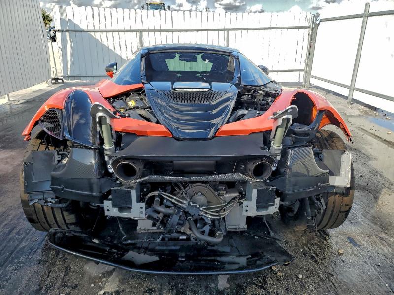 93755475 :رقم المزاد ، SBM14FCA7MW006002 vin ، 2021 Mclaren Automotive 720s مزاد بيع