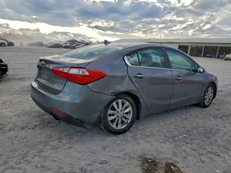 Продаж на аукціоні авто 2015 Kia Forte, vin: KNAFX4A83F5392322, номер лоту: 94107075