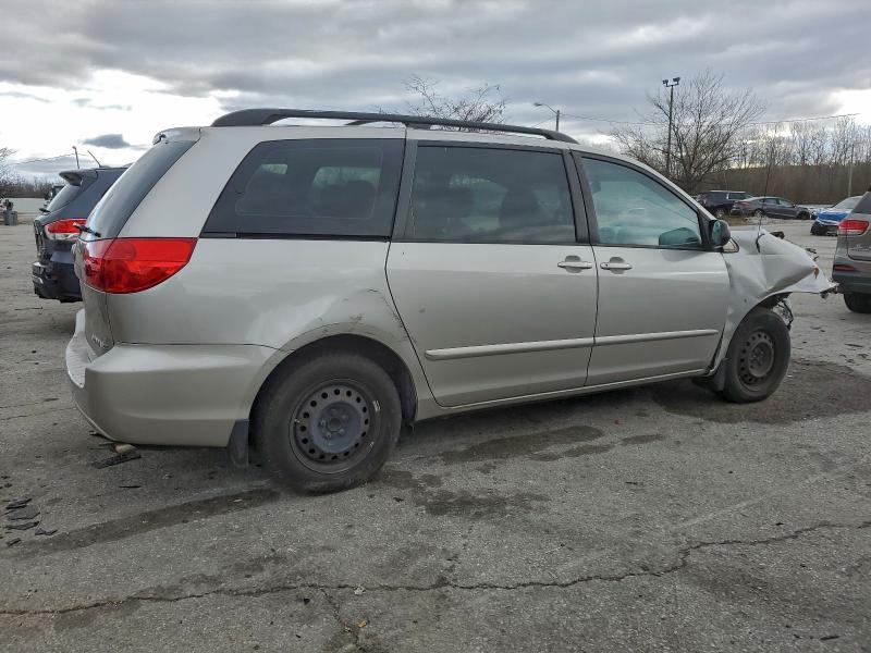 Продажа на аукционе авто 2010 Toyota Sienna, vin: 5TDKK4CC5AS293764, номер лота: 94166025