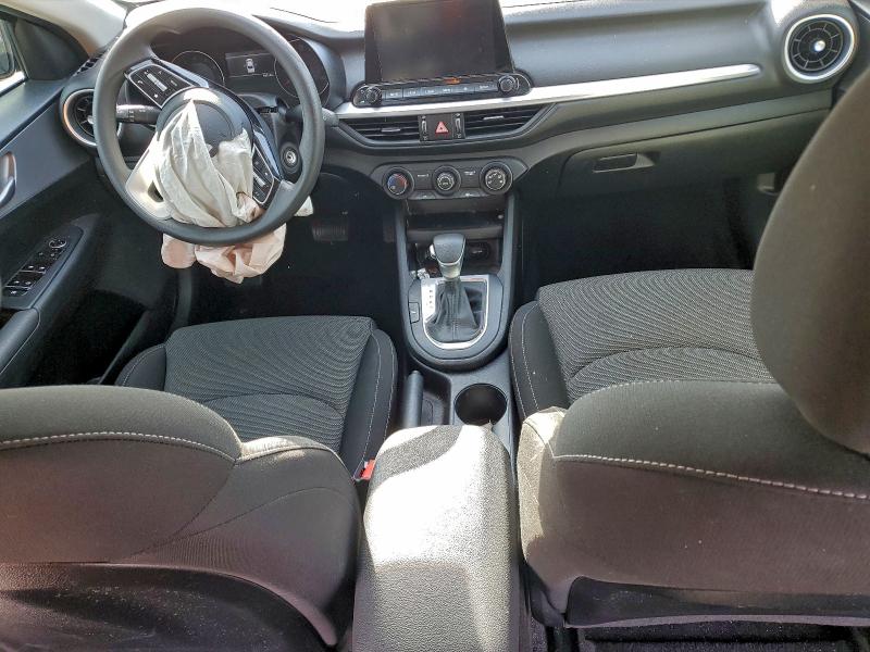 2023 Kia Forte მანქანა იყიდება აუქციონზე, vin: 3KPF24AD8PE564591, აუქციონის ნომერი: 94401315