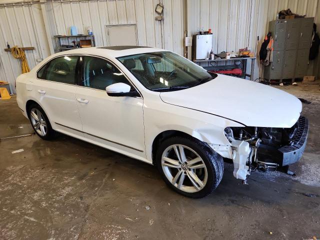 2015 Volkswagen Passat Se მანქანა იყიდება აუქციონზე, vin: 1VWBS7A34FC014315, აუქციონის ნომერი: 92053245