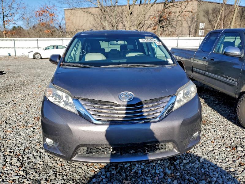 Продаж на аукціоні авто 2017 Toyota Sienna, vin: 5TDYZ3DC7HS839036, номер лоту: 94138835