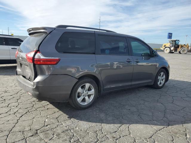 92084005 :رقم المزاد ، 5TDKK3DC1FS598713 vin ، 2015 Toyota Sienna مزاد بيع