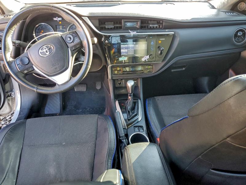 94100325 :رقم المزاد ، 2T1BURHE2HC762930 vin ، 2017 Toyota Corolla مزاد بيع