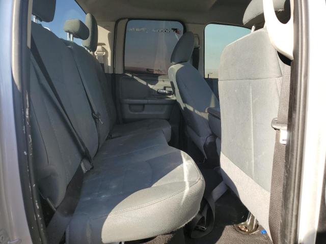 91592945 :رقم المزاد ، 1C6RR7GG6JS319683 vin ، 2018 Ram 1500 مزاد بيع