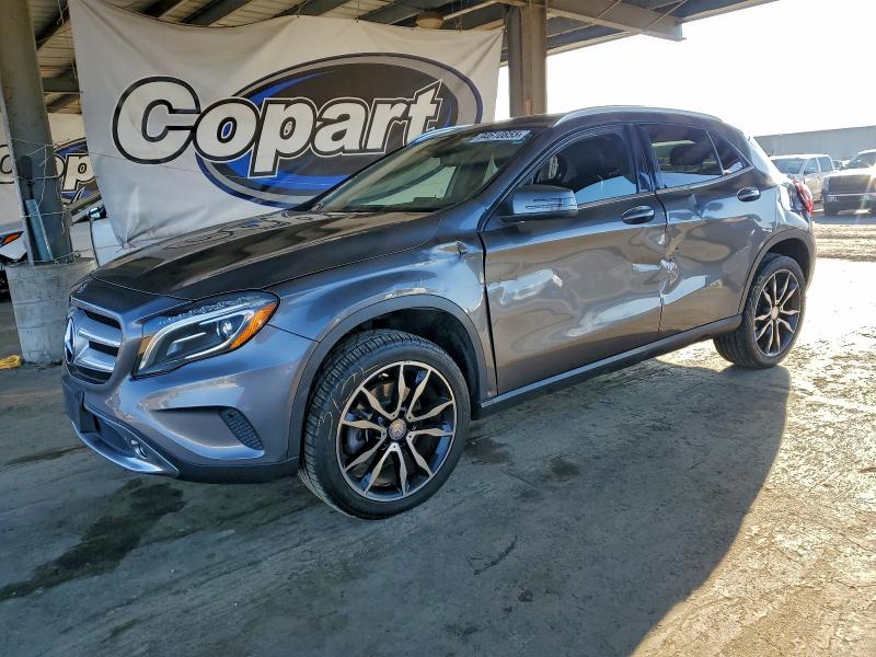 94610855 :رقم المزاد ، WDCTG4GB1FJ029947 vin ، 2015 Mercedes-benz Gla مزاد بيع