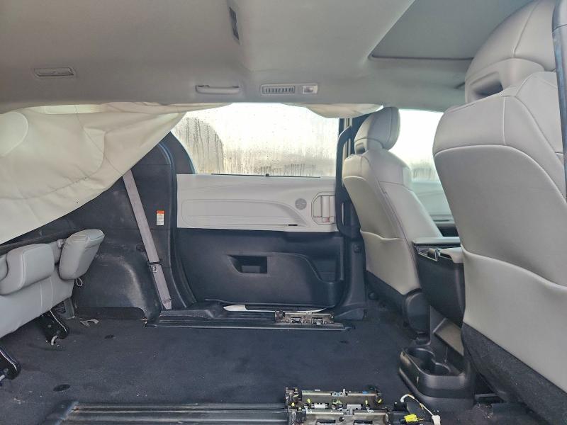 Продажа на аукционе авто 2025 Toyota Sienna Xle, vin: 5TDYRKEC6SS228155, номер лота: 93695505