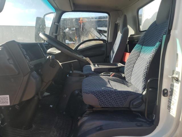 89837085 :رقم المزاد ، 54DC4W1D5RS209298 vin ، 2024 Isuzu Npr Hd مزاد بيع