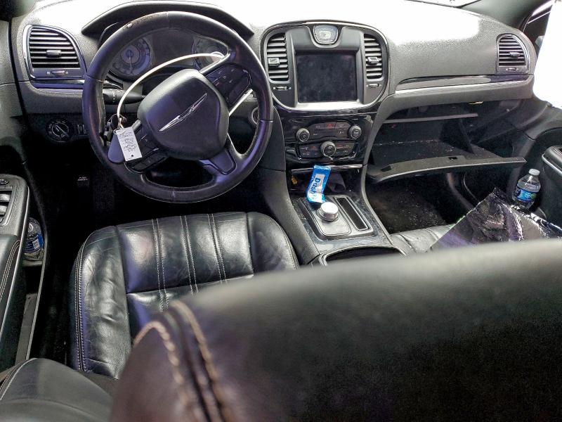 90654305 :رقم المزاد ، 2C3CCABGXKH555464 vin ، 2019 Chrysler 300 مزاد بيع