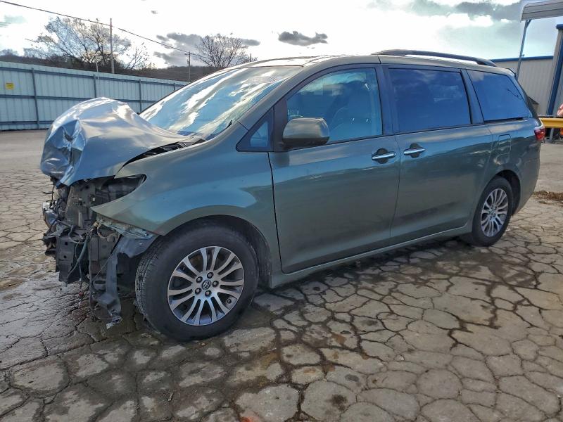 94069745 :رقم المزاد ، 5TDYZ3DC4KS984042 vin ، 2019 Toyota Sienna Xle مزاد بيع