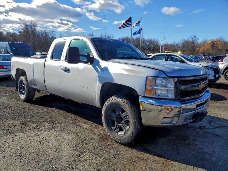 93490325 :رقم المزاد ، 1GCRKSE05CZ331520 vin ، 2012 Chevrolet Silverado مزاد بيع