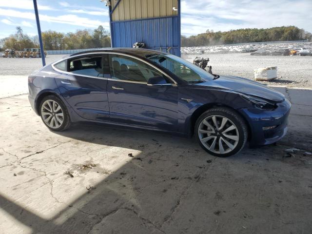 Продажа на аукционе авто 2018 Tesla Model 3, vin: 5YJ3E1EBXJF117392, номер лота: 92123395