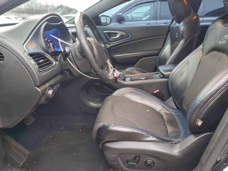 93969215 :رقم المزاد ، 1C3CCCBB2FN511682 vin ، 2015 Chrysler 200 S مزاد بيع