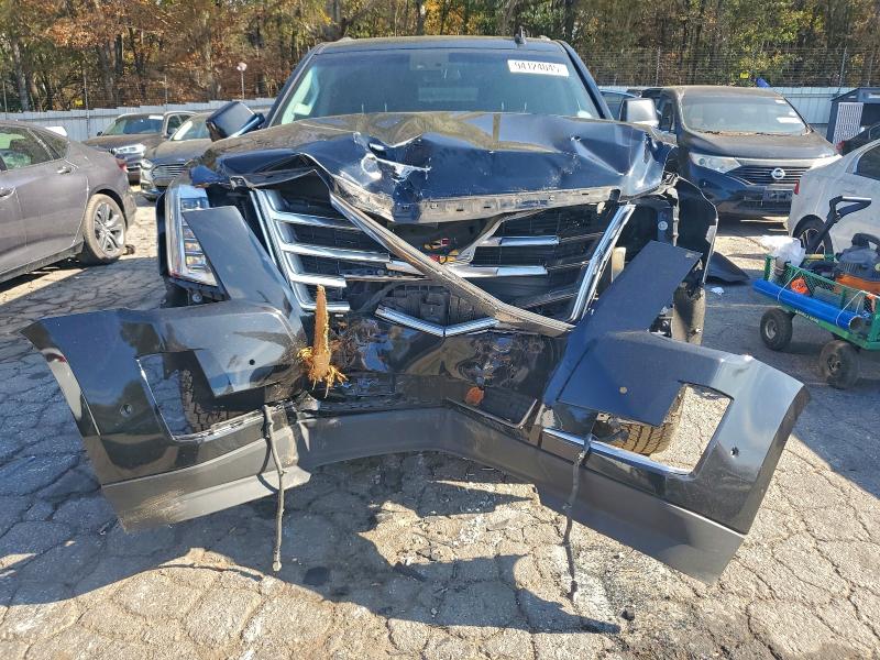 94124045 :رقم المزاد ، 1GYS4BKJ1KR137777 vin ، 2019 Cadillac Escalade مزاد بيع