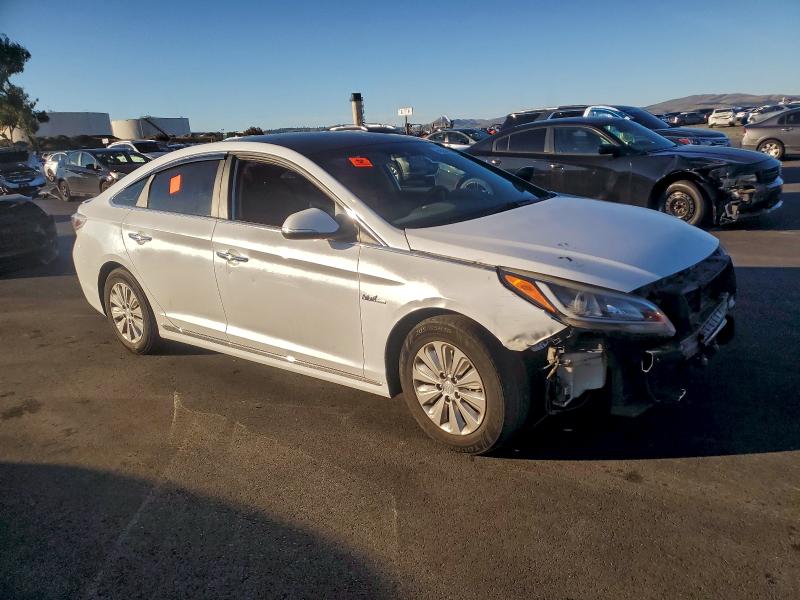 Продаж на аукціоні авто 2017 Hyundai Sonata Hyb, vin: KMHE24L17HA058099, номер лоту: 94104735