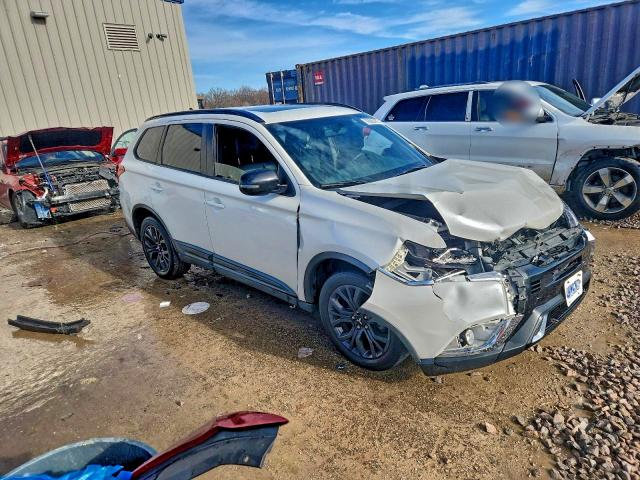 Продаж на аукціоні авто 2019 Mitsubishi Outlander, vin: JA4AD3A31KZ035304, номер лоту: 93885455
