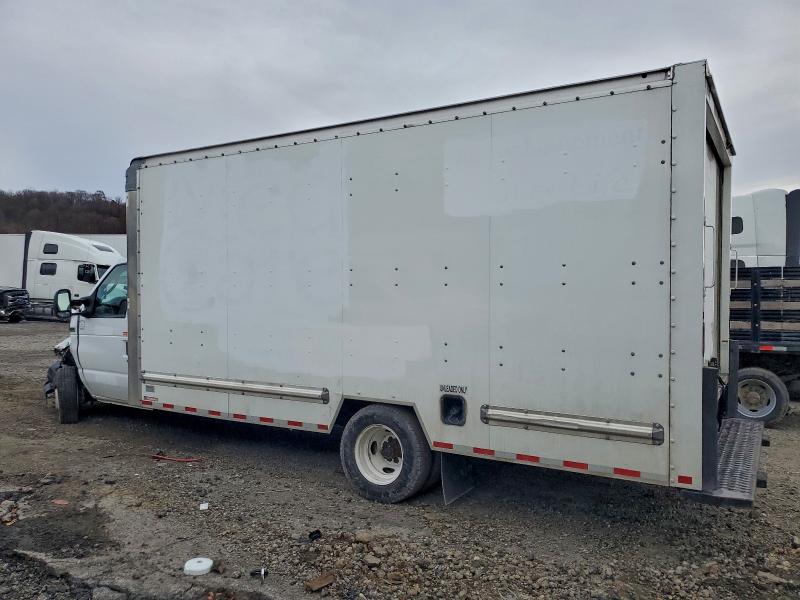 91607195 :رقم المزاد ، 1FDWE3FN0RDD28472 vin ، 2024 Ford Econoline مزاد بيع