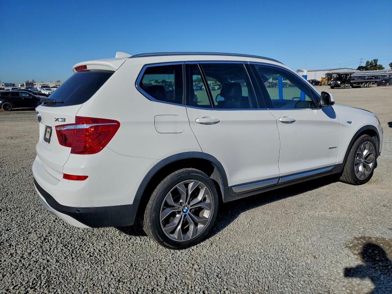94163175 :رقم المزاد ، 5UXWZ7C51F0F75654 vin ، 2015 Bmw X3 مزاد بيع