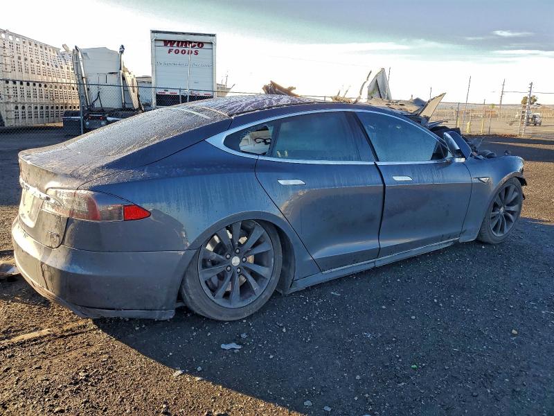 Продажа на аукционе авто 2016 Tesla Model S, vin: 5YJSA1E20GF133150, номер лота: 93682995