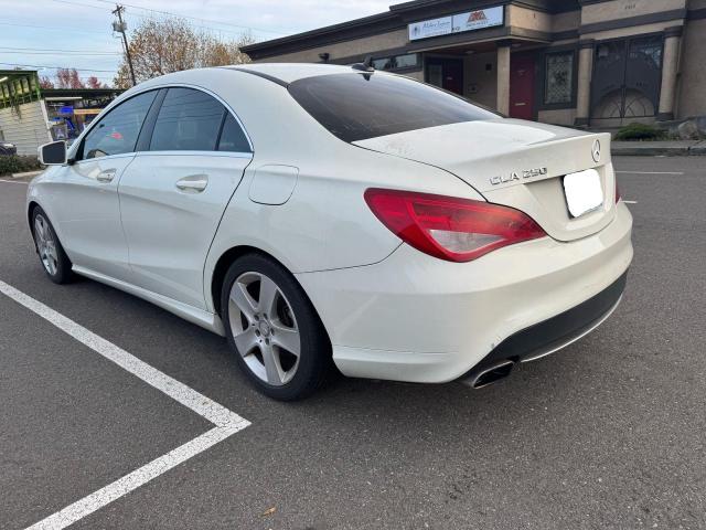 2015 Mercedes-benz Cla 250 4m მანქანა იყიდება აუქციონზე, vin: WDDSJ4GB4FN196109, აუქციონის ნომერი: 92537585
