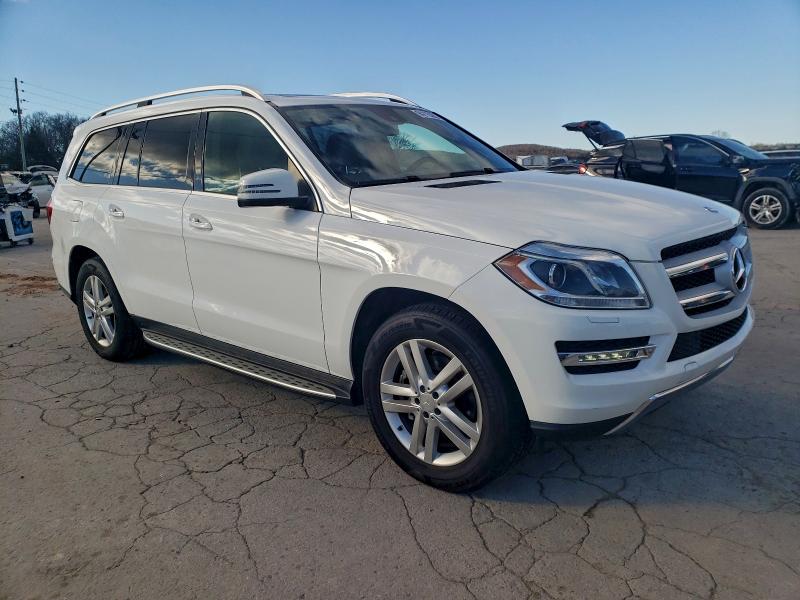 94279685 :رقم المزاد ، 4JGDF6EE3FA533871 vin ، 2015 Mercedes-benz Gl مزاد بيع