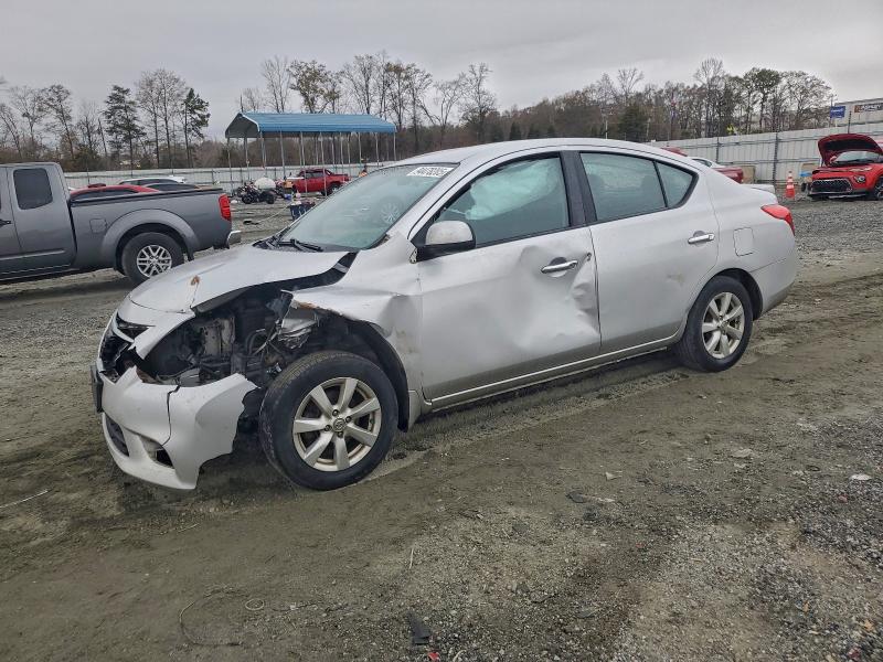 2013 Nissan Versa მანქანა იყიდება აუქციონზე, vin: 3N1CN7AP7DL892388, აუქციონის ნომერი: 94478205