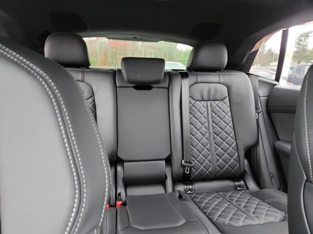 Продажа на аукционе авто 2025 Audi Sq8, vin: WA1CWBF16SD015308, номер лота: 92197605