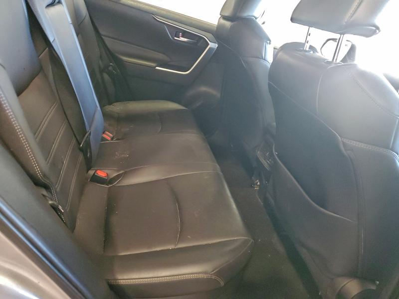 2021 Toyota Rav4 მანქანა იყიდება აუქციონზე, vin: 4T3B6RFV2MU061611, აუქციონის ნომერი: 94118985