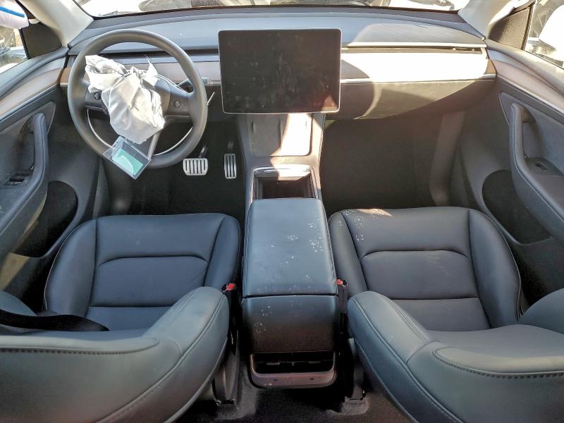 2025 Tesla Model Y მანქანა იყიდება აუქციონზე, vin: 7SAYGDEFXSF299877, აუქციონის ნომერი: 94251095