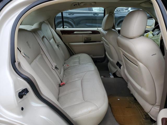 92342285 :رقم المزاد ، 1LNHM83W23Y619173 vin ، 2003 Lincoln Town Car مزاد بيع