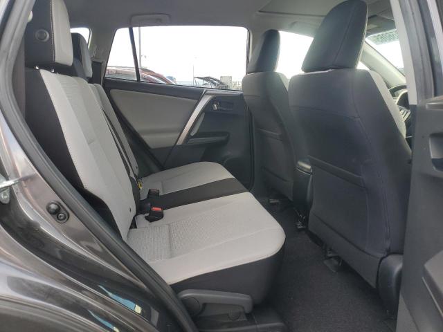 92756065 :رقم المزاد ، JTMWFREV0JJ175992 vin ، 2018 Toyota Rav4 مزاد بيع