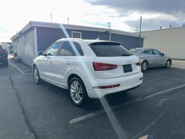 Продаж на аукціоні авто 2018 Audi Q3 Premium, vin: WA1BCCFS6JR027592, номер лоту: 94123035