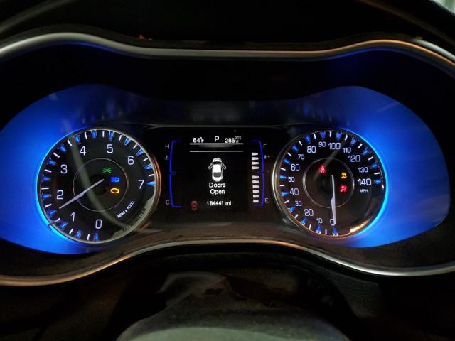 Продаж на аукціоні авто 2015 Chrysler 200, vin: 1C3CCCAB9FN751992, номер лоту: 90752035