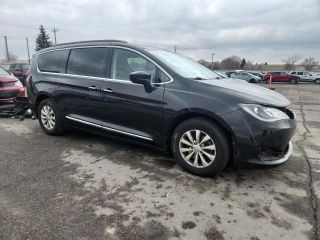 92702065 :رقم المزاد ، 2C4RC1BG4HR711684 vin ، 2017 Chrysler Pacifica مزاد بيع