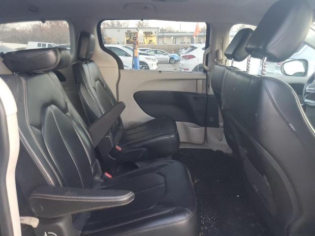 90417545 :رقم المزاد ، 2C4RC1DG2LR268439 vin ، 2020 Chrysler Voyager مزاد بيع