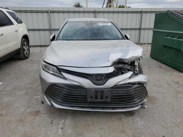 Продажа на аукционе авто 2019 Toyota Camry L, vin: 4T1B11HK2KU684526, номер лота: 91933355