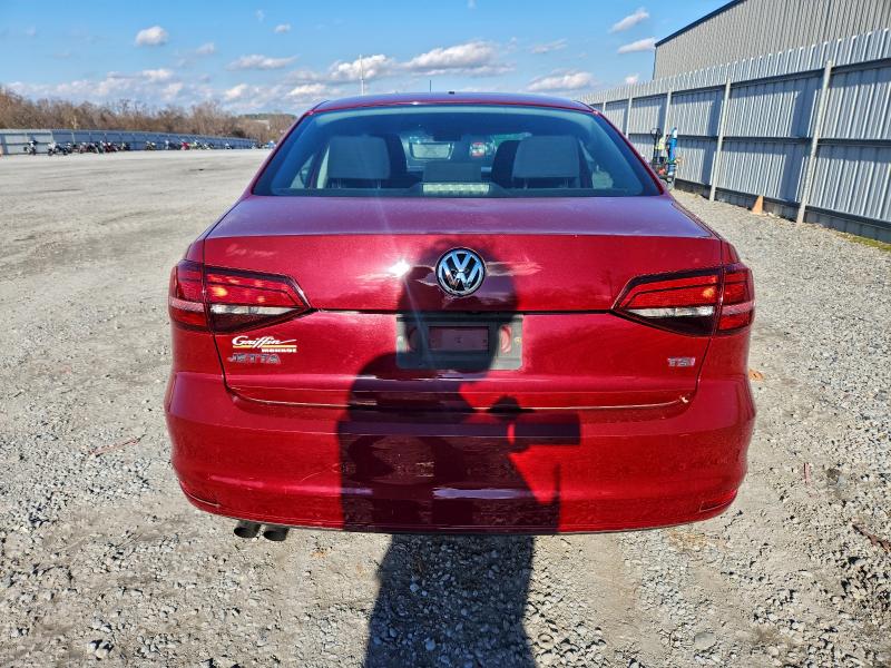 94542205 :رقم المزاد ، 3VW2B7AJ7HM323700 vin ، 2017 Volkswagen Jetta مزاد بيع