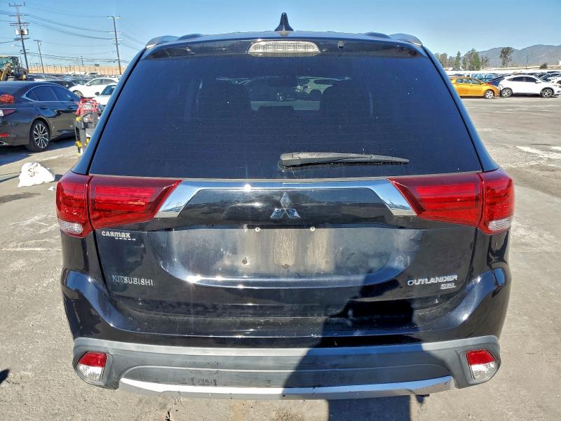 Продаж на аукціоні авто 2017 Mitsubishi Outlander, vin: JA4AD3A3XHZ065443, номер лоту: 94732165