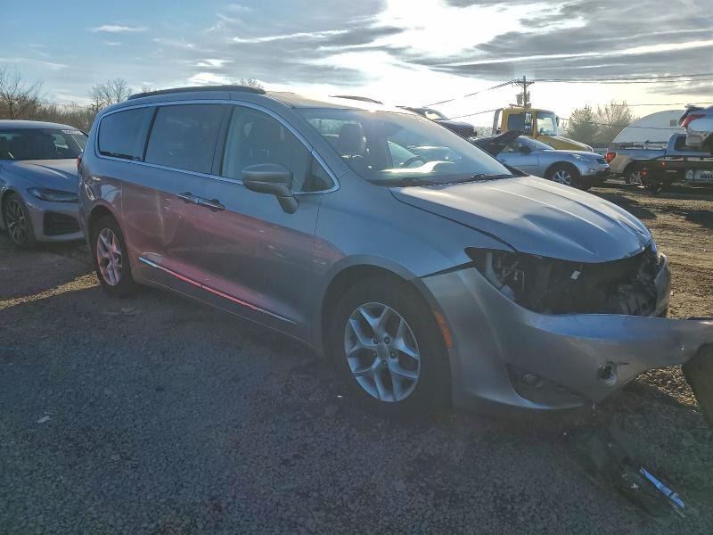 Продаж на аукціоні авто 2017 Chrysler Pacifica T, vin: 2C4RC1BG4HR803684, номер лоту: 93829095