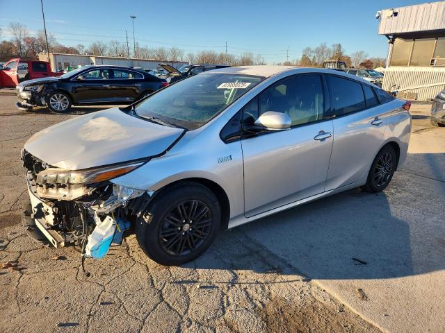 Продаж на аукціоні авто 2017 Toyota Prius Prim, vin: JTDKARFP1H3023960, номер лоту: 92889025