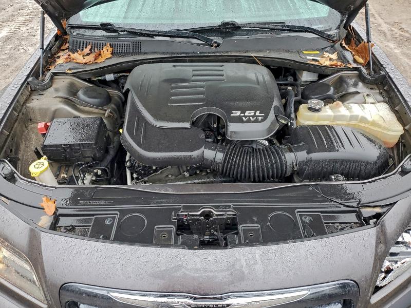 Продаж на аукціоні авто 2014 Chrysler 300, vin: 2C3CCABG7EH341715, номер лоту: 94023915