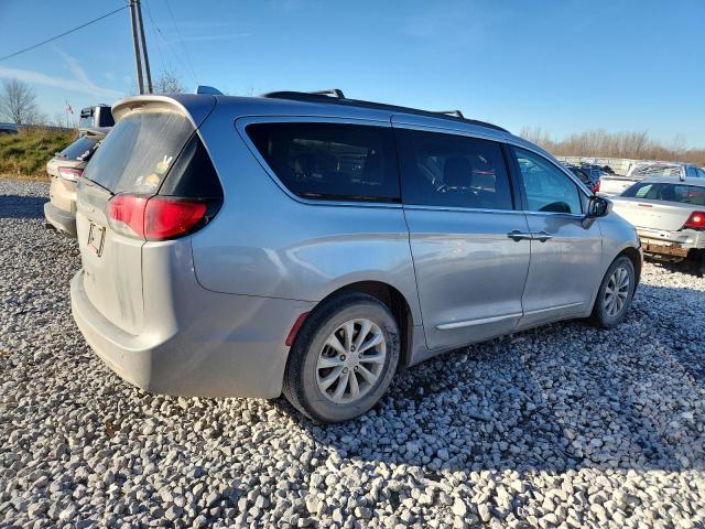 91362235 :رقم المزاد ، 2C4RC1BG6HR771028 vin ، 2017 Chrysler Pacifica مزاد بيع