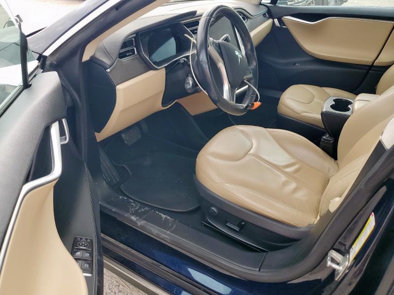 2014 Tesla Model S მანქანა იყიდება აუქციონზე, vin: 5YJSA1S12EFP48713, აუქციონის ნომერი: 93278665