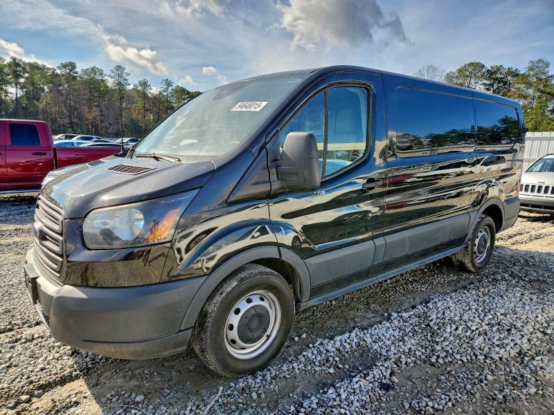 94648015 :رقم المزاد ، 1FTYE1YM4FKB27168 vin ، 2015 Ford Transit T- مزاد بيع